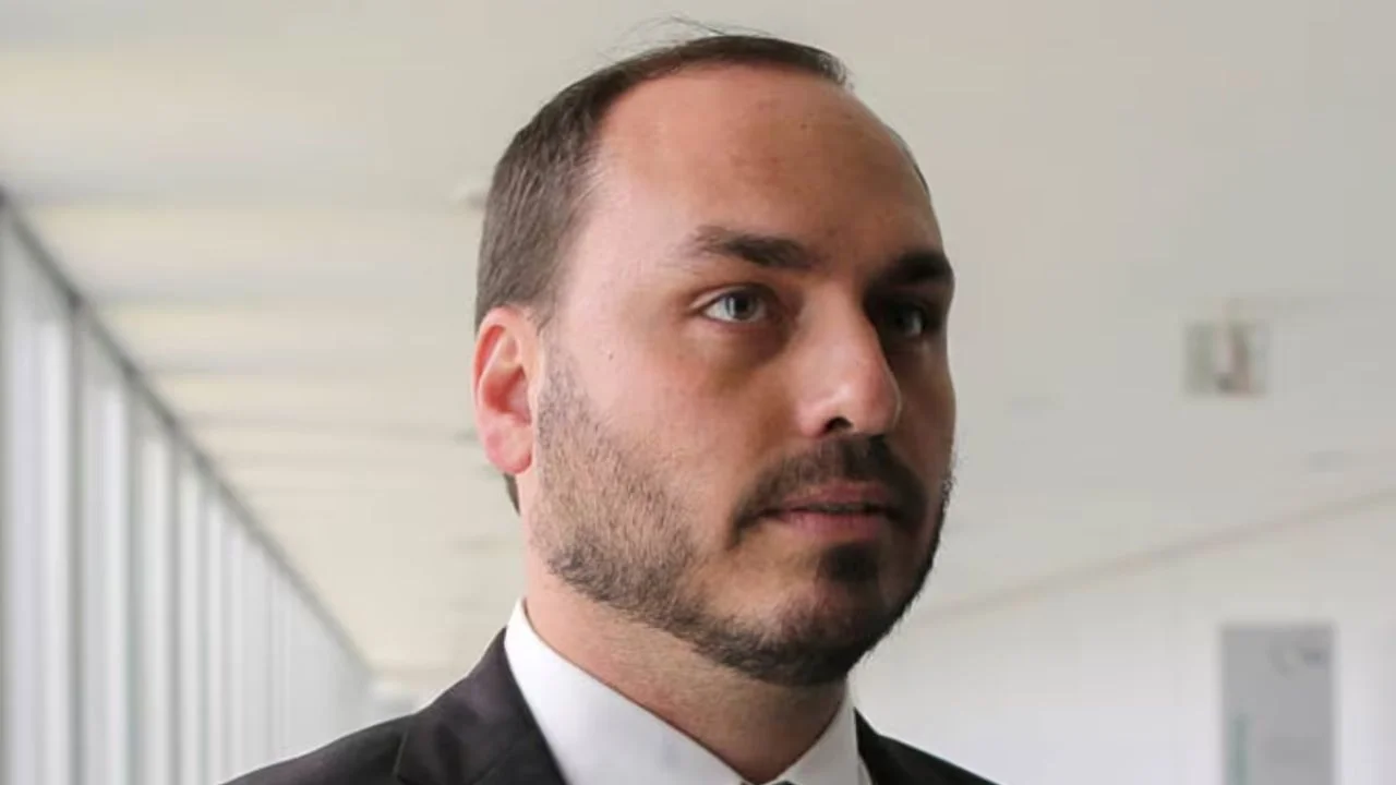 Carlos Bolsonaro, esposa: quién es Martha Seillier, biografía y qué se sabe Imagen de Carlos Bolsonaro, esposa: quién es Martha Seillier, biografía y qué se sabe