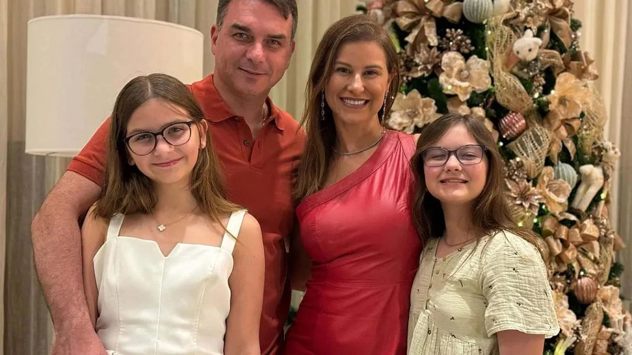 Carolina Figueira Bolsonaro: quién es y biografía de la hija de Flávio Bolsonaro Imagen de Carolina Figueira Bolsonaro: quién es y biografía de la hija de Flávio Bolsonaro