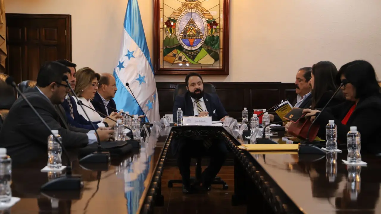 ¿Caza de brujas o freno a la impunidad? El caso contra la Comisión Permanente Imagen de ¿Caza de brujas o freno a la impunidad? El caso contra la Comisión Permanente