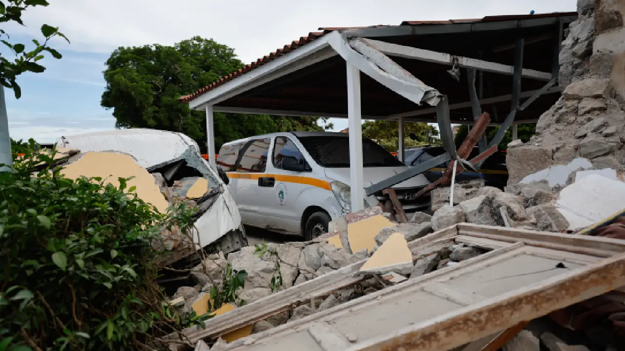 Imagen Principal de Nota: Embajada hondureña activa ayuda para compatriotas varados en Panamá tras terremoto