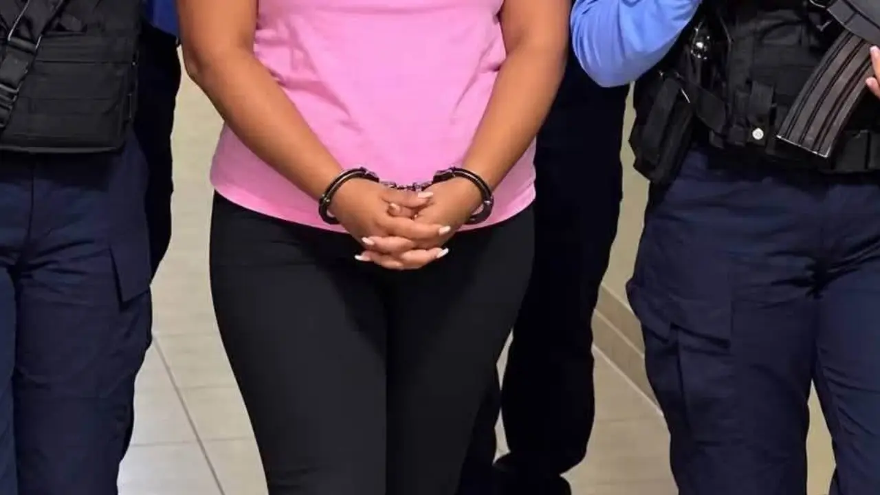 Imagen de Contrató a dos hombres para resolver conflicto sentimental; ahora está presa