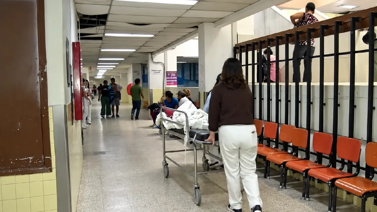 Gobierno compraría hospital privado para descongestionar HE; hay cuestionamientos Imagen de Gobierno compraría hospital privado para descongestionar HE; hay cuestionamientos