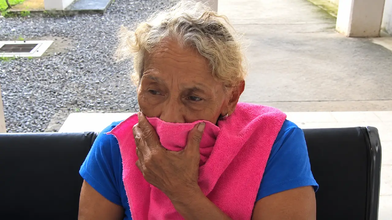 'Es vergonzoso lo que hace': madre hondureña pide cárcel para su hijo por robar Imagen de 'Es vergonzoso lo que hace': madre hondureña pide cárcel para su hijo por robar
