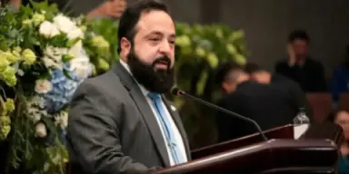 Imagen de Presentan requerimiento contra Luis Redondo y otros exmiembros de Comisión Permanente