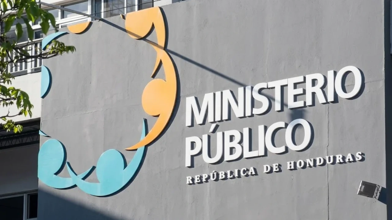 Imagen Principal de Nota: Gobierno de Castro malversó más de L 1,000 millones según Comisión Liquidadora