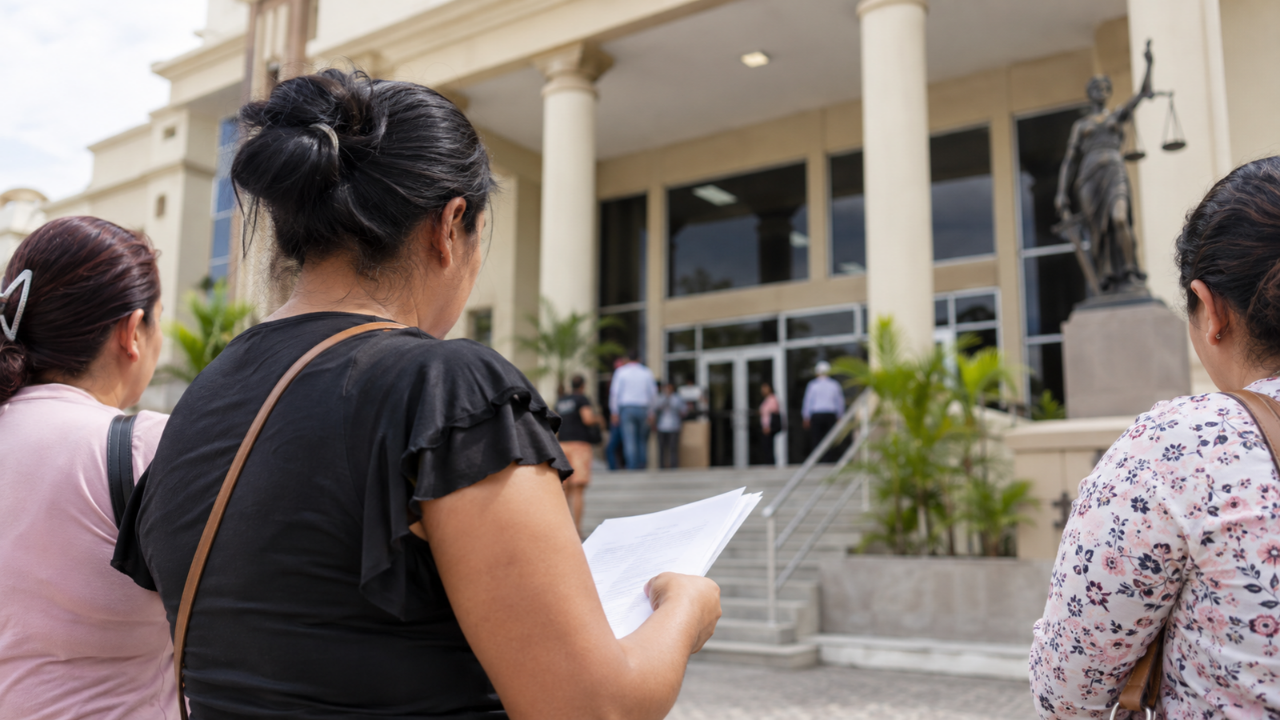 'Me arrepiento de la denuncia': mujer pide liberar a su esposo en Choluteca Imagen de 'Me arrepiento de la denuncia': mujer pide liberar a su esposo en Choluteca
