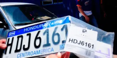 Imagen de Entrega de placas en Honduras: ¿Quiénes las recibirán primero?