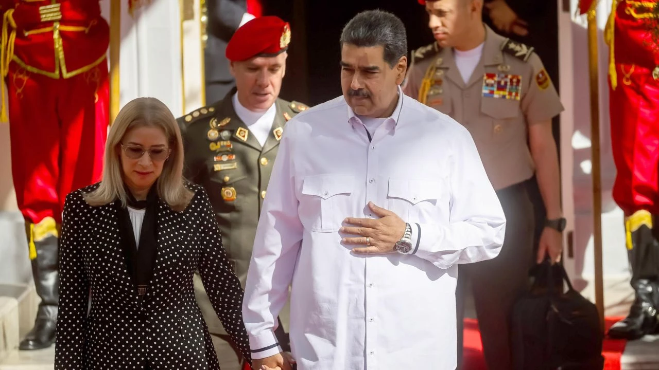 EE.UU. acusa a Nicolás Maduro y Cilia Flores de conspiración para cometer torturas Imagen de EE.UU. acusa a Nicolás Maduro y Cilia Flores de conspiración para cometer torturas