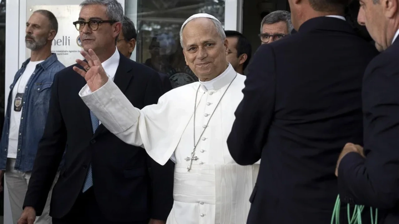 Imagen de El papa León XIV no requerirá tratamiento tras cirugía de cáncer