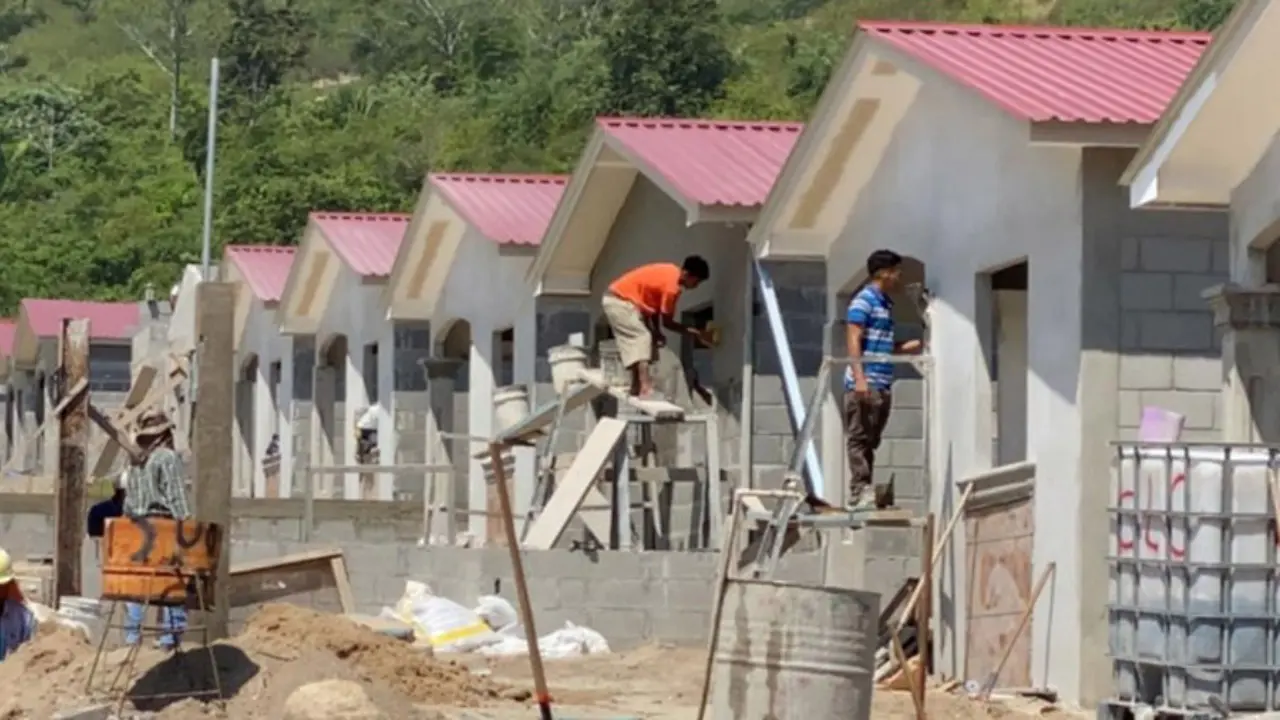 ¿Por qué a la mayoría de los hondureños no les alcanza para comprar casa? Imagen de ¿Por qué a la mayoría de los hondureños no les alcanza para comprar casa?